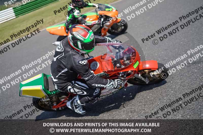 enduro digital images;event digital images;eventdigitalimages;mallory park;mallory park photographs;mallory park trackday;mallory park trackday photographs;no limits trackdays;peter wileman photography;racing digital images;trackday digital images;trackday photos